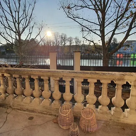 Nocleg ze śniadaniem D'hote Les Flolies Du Bord De Marne